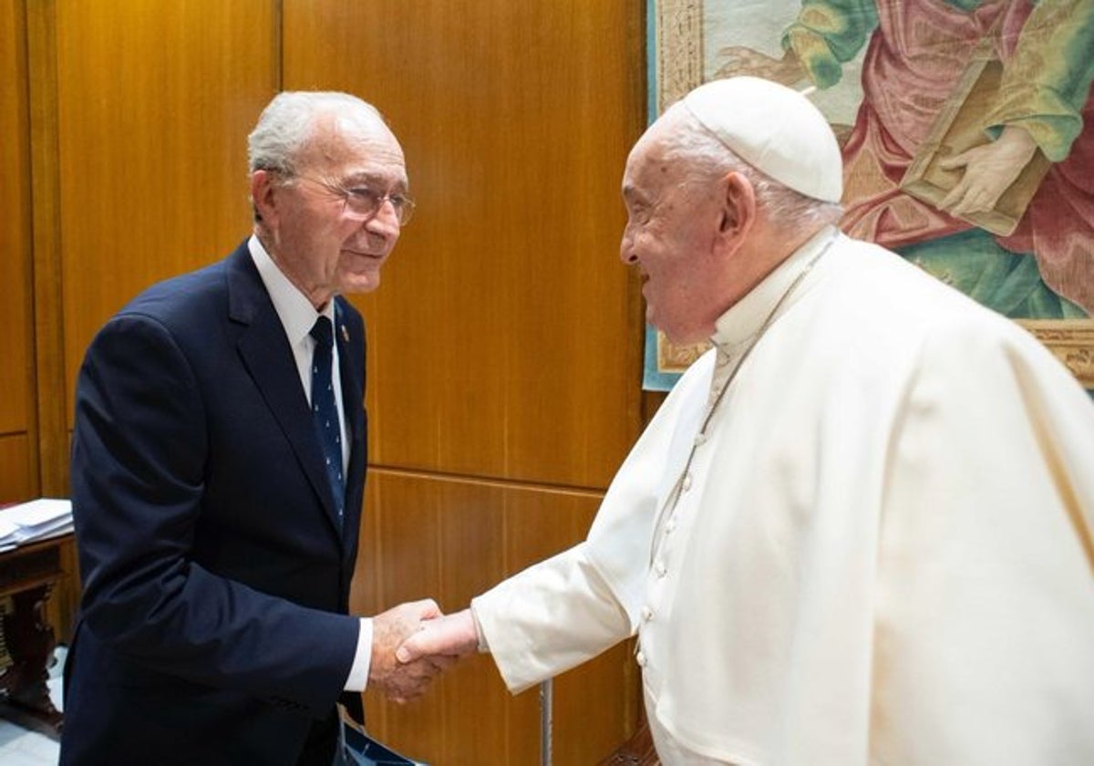 Paco de la Torre, sobre el Papa Francisco: «Ha sido un líder no sólo religioso sino cívico y social»