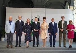 Juanma Moreno con la copresidenta del Comité Europeo de las Regiones, Kata Tüttö.
