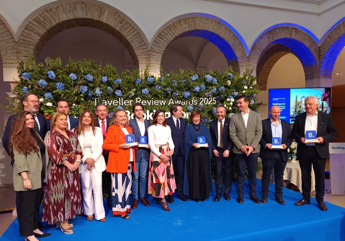 Cómpeta, distinguida entre los 'Pueblos con Alma' de Andalucía en los Traveller Review Awards de 2025