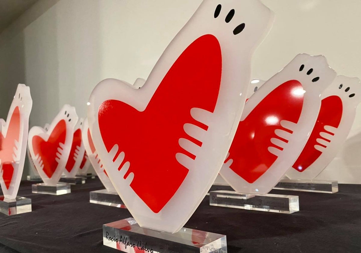 Gala para reconocer la labor de diecisiete voluntarios de Fuengirola