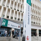 Susto en los juzgados de Málaga por el humo de un generador tras la caída de la luz