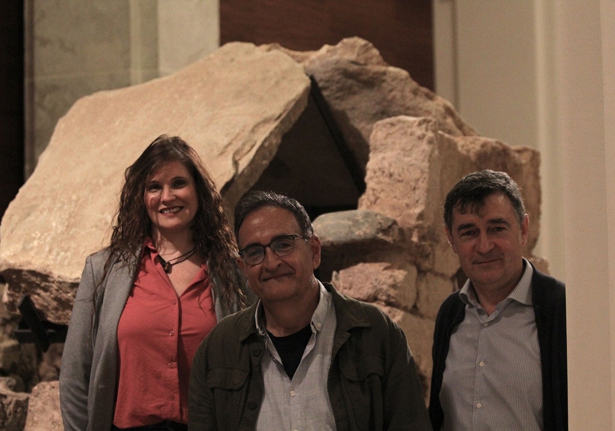 Los investigadores de la UMA Sonia López, José Suárez y Enrique Viguera.