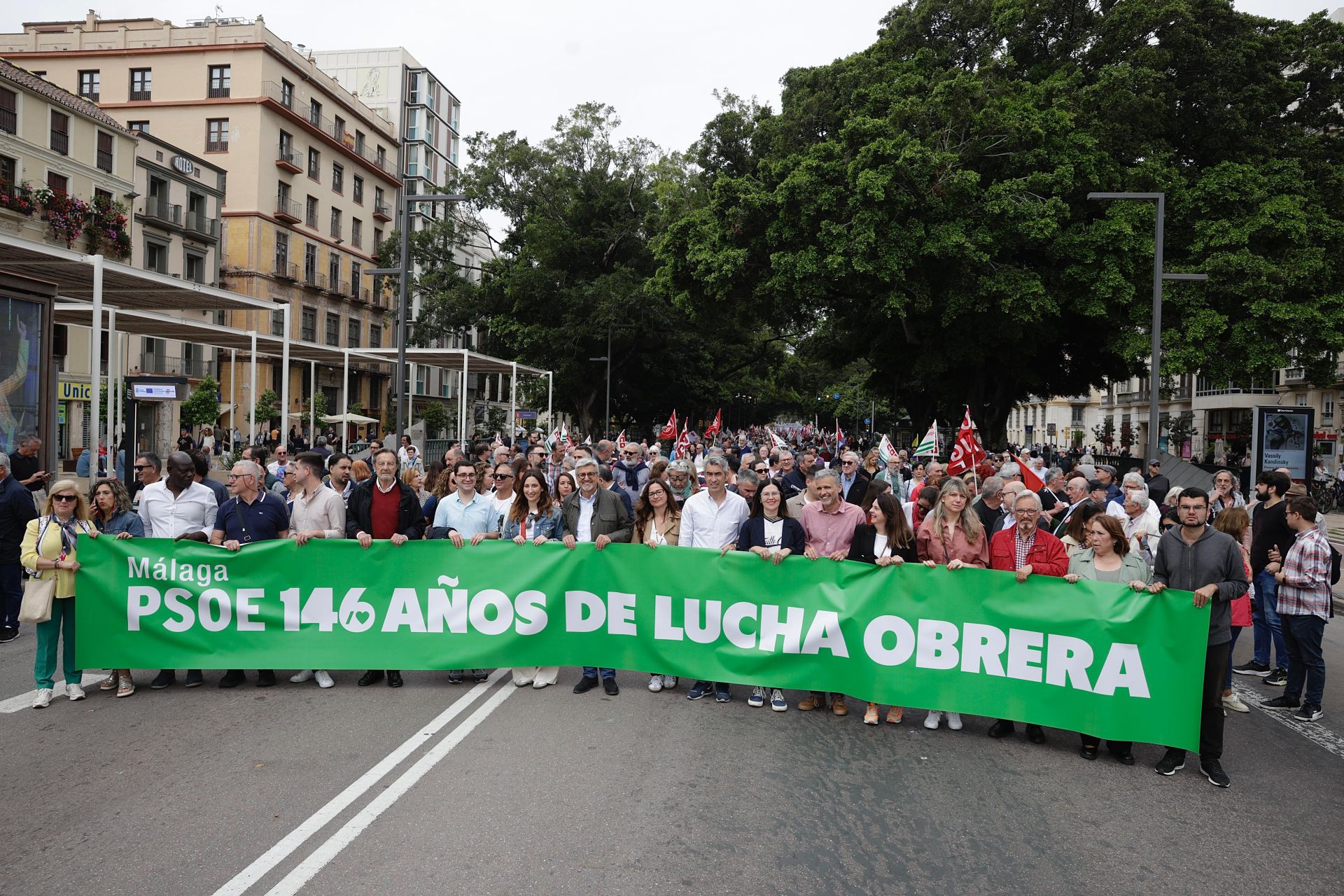 Manifestación del Primero de Mayo: miles de personas salen a la calle en Málaga