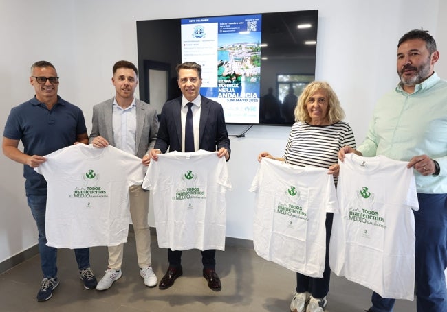 Acto de presentación de la iniciativa solidaria en Torrox.