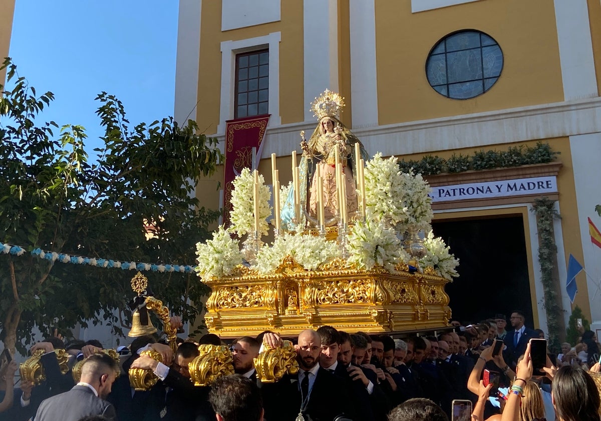 Actos cofrades del puente de mayo