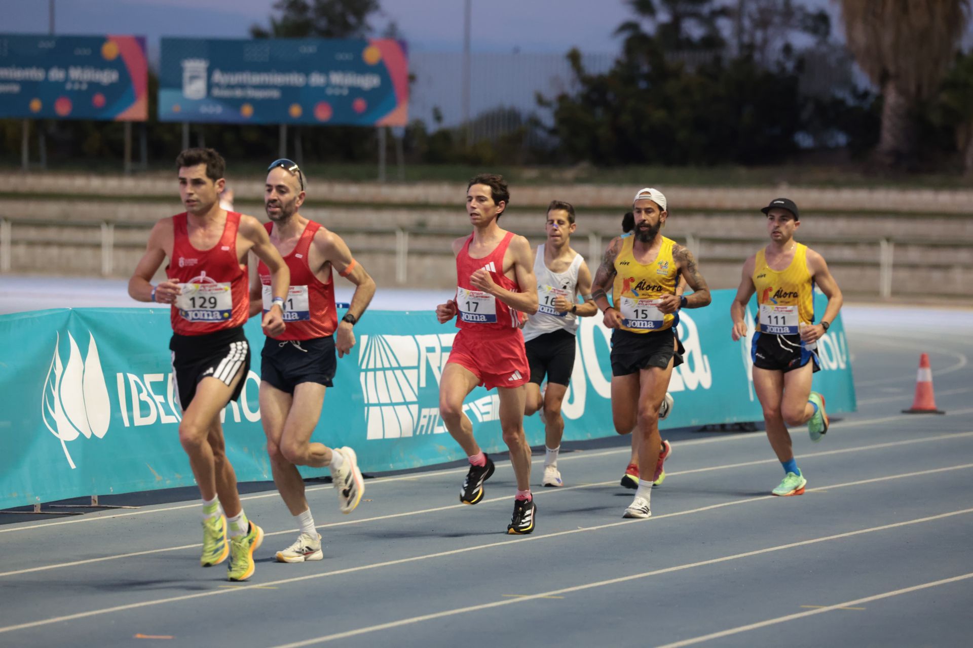 Málaga acoge el Campeonato de España de 50 y 100 kilómetros: ¡búscate en la galería!