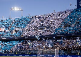 El mosaico que desplegó el Málaga en el partido frente al Castellón.