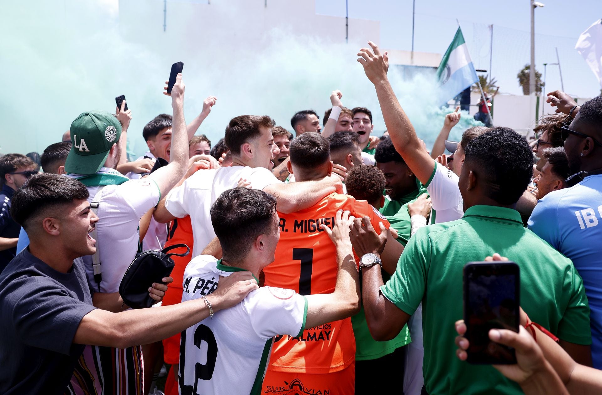 El Torremolinos hace historia con su ascenso a Primera RFEF: la victoria en fotos