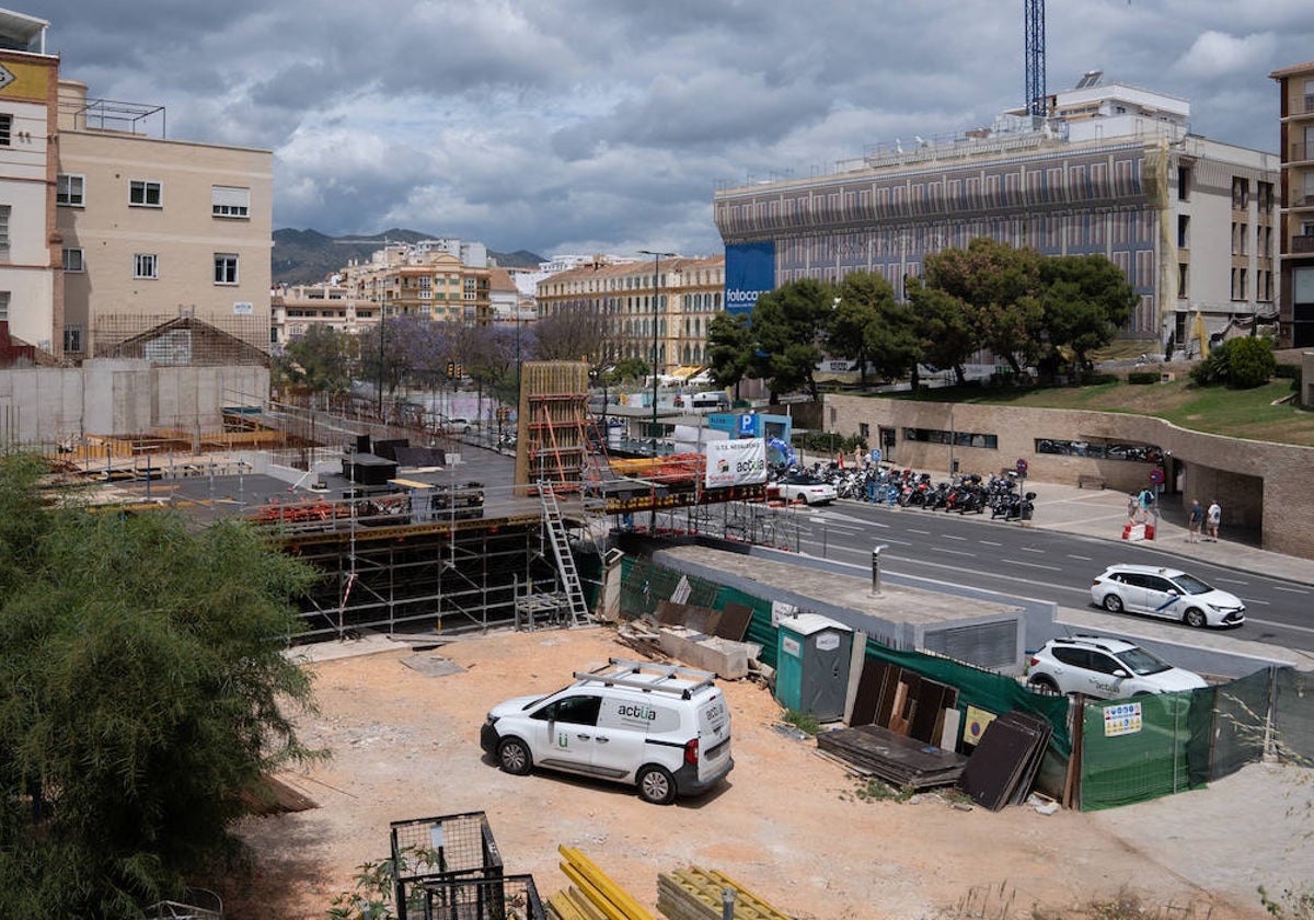 Las obras del Neoalbéniz encaran ya la construcción de la primera planta del nuevo edificio.