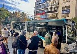 Imagen de uno de los autobuses urbanos de Marbella.