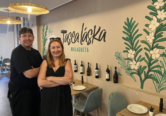 Rafael Peña y Zuzana Salamon, en el nuevo local de Tasca Láska.