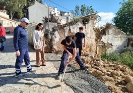 Obras de urgencia en la calle Tomilla de Ronda.