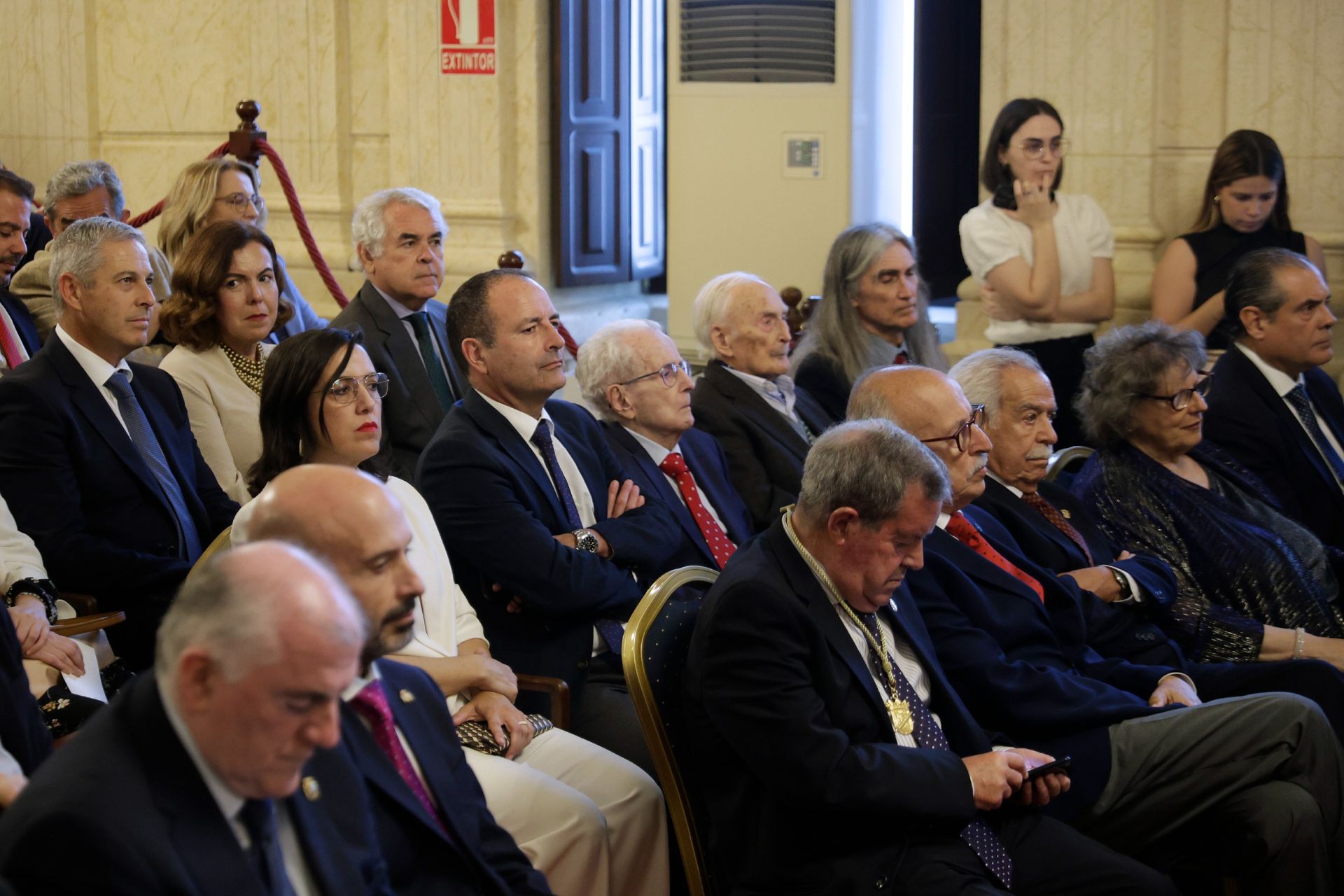 La entrega de la Medalla de la Ciudad a la Asociación de la Prensa de Málaga, en imágenes