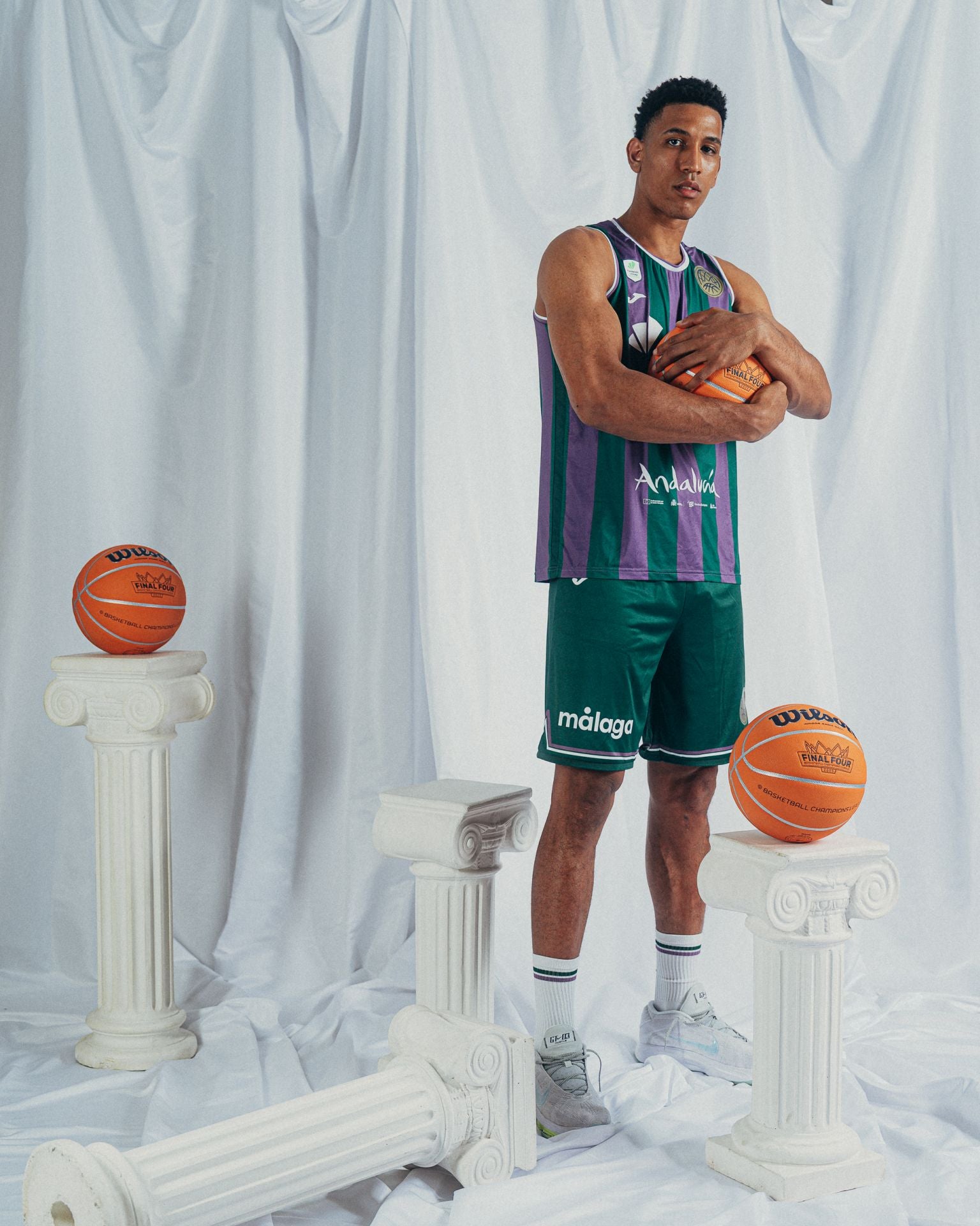 La sesión oficial de fotos del Unicaja para la Final Four de Atenas