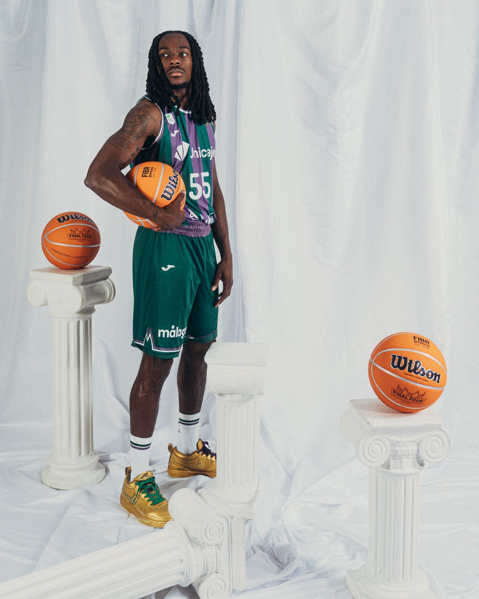 La sesión oficial de fotos del Unicaja para la Final Four de Atenas