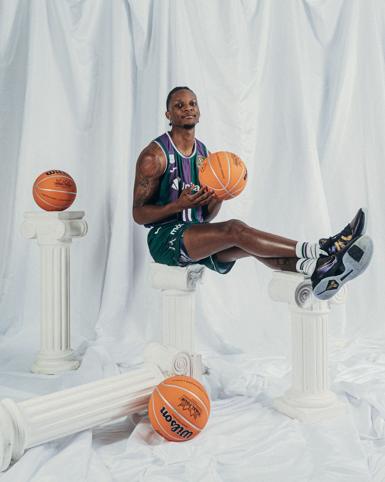 La sesión oficial de fotos del Unicaja para la Final Four de Atenas