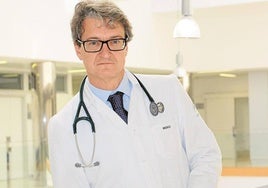 José Gómez Doblas, jefe de Servicio de Cardiología del Clínico.