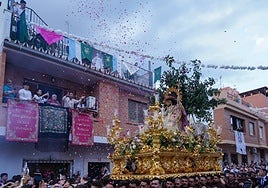 La Divina Pastora procesionó este año coincidiendo con el día de su festividad.