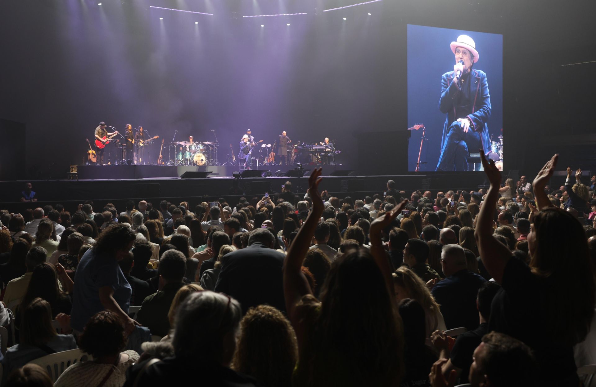 El primer concierto de despedida de Joaquín Sabina de Málaga, en imágenes