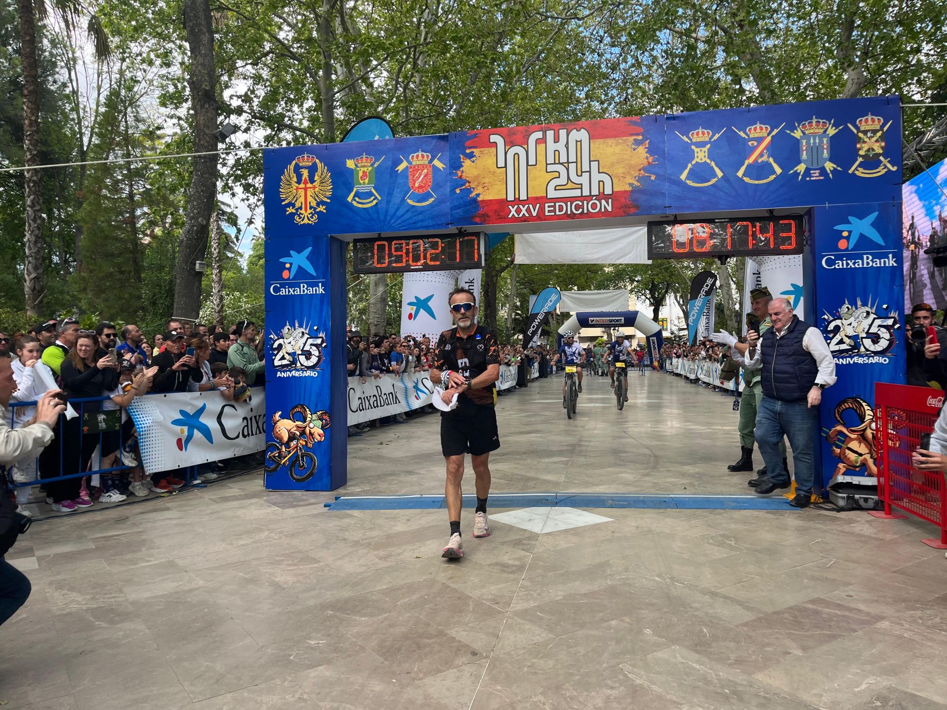 Kiko Martínez, ganador entre los corredores a pie