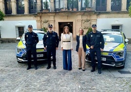 Presentación de los nuevos coches para la Policía Local.