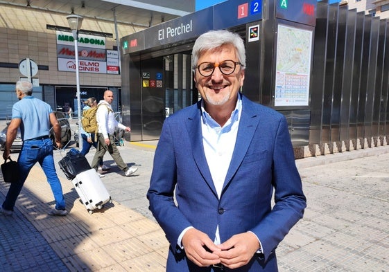 Josele Aguilar, en la estación del metro de El Perchel.