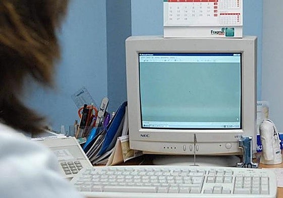 El SAS pide disculpas por una caída del sistema informático en centros sanitarios de Almería, Granada y Málaga