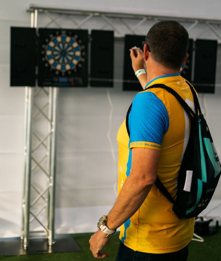 Imagen secundaria 2 - Distintos momentos del fin de semana de los Málaga Tech Games.