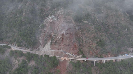 Las voladuras en la montaña para reponer la carretera A-397 entre Ronda y San Pedro de Alcántara ya han comenzado