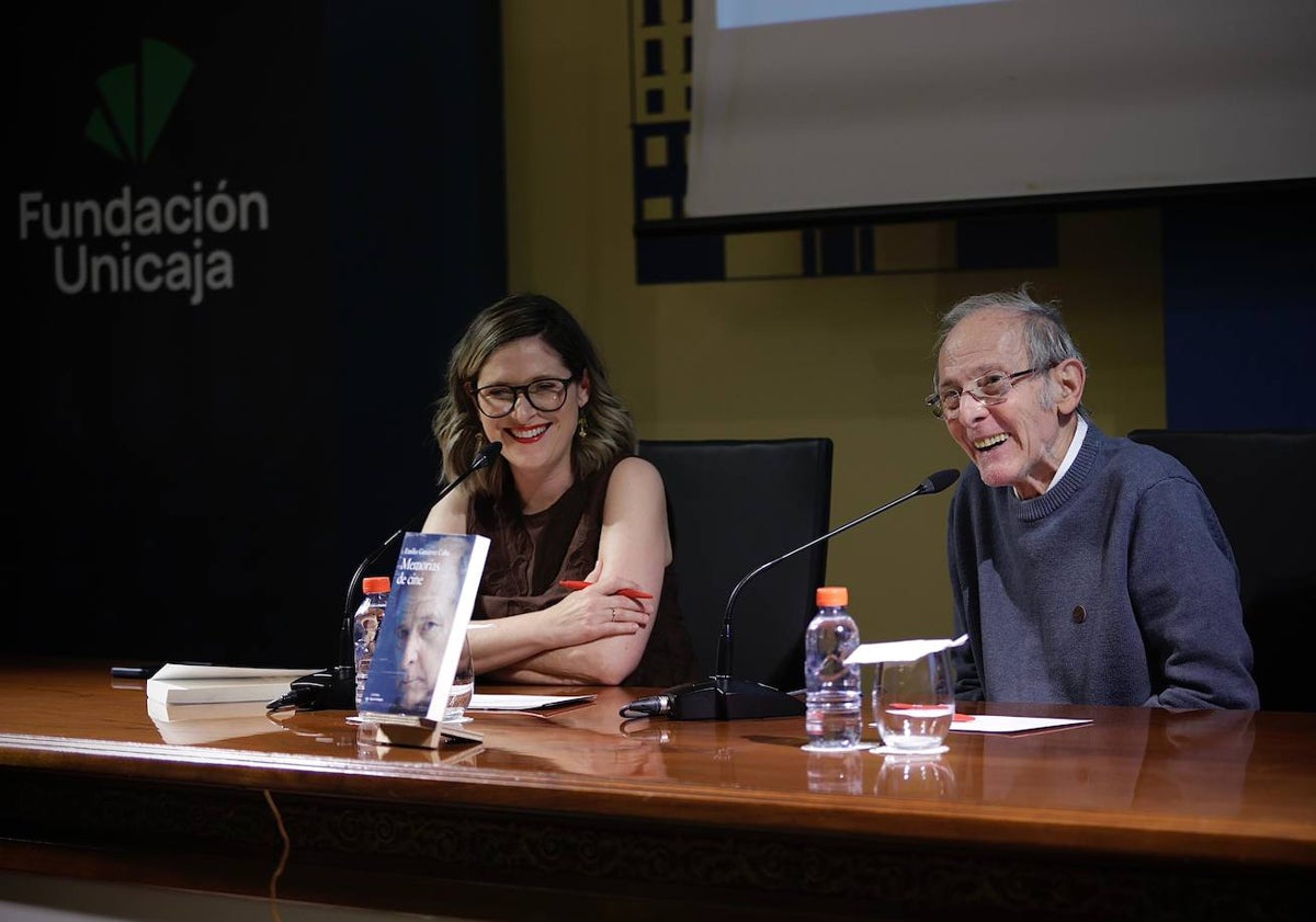 Imagen principal - Emilio Gutiérrez Caba: «¿Para qué tanto dinero si es tiempo lo que necesitamos?»