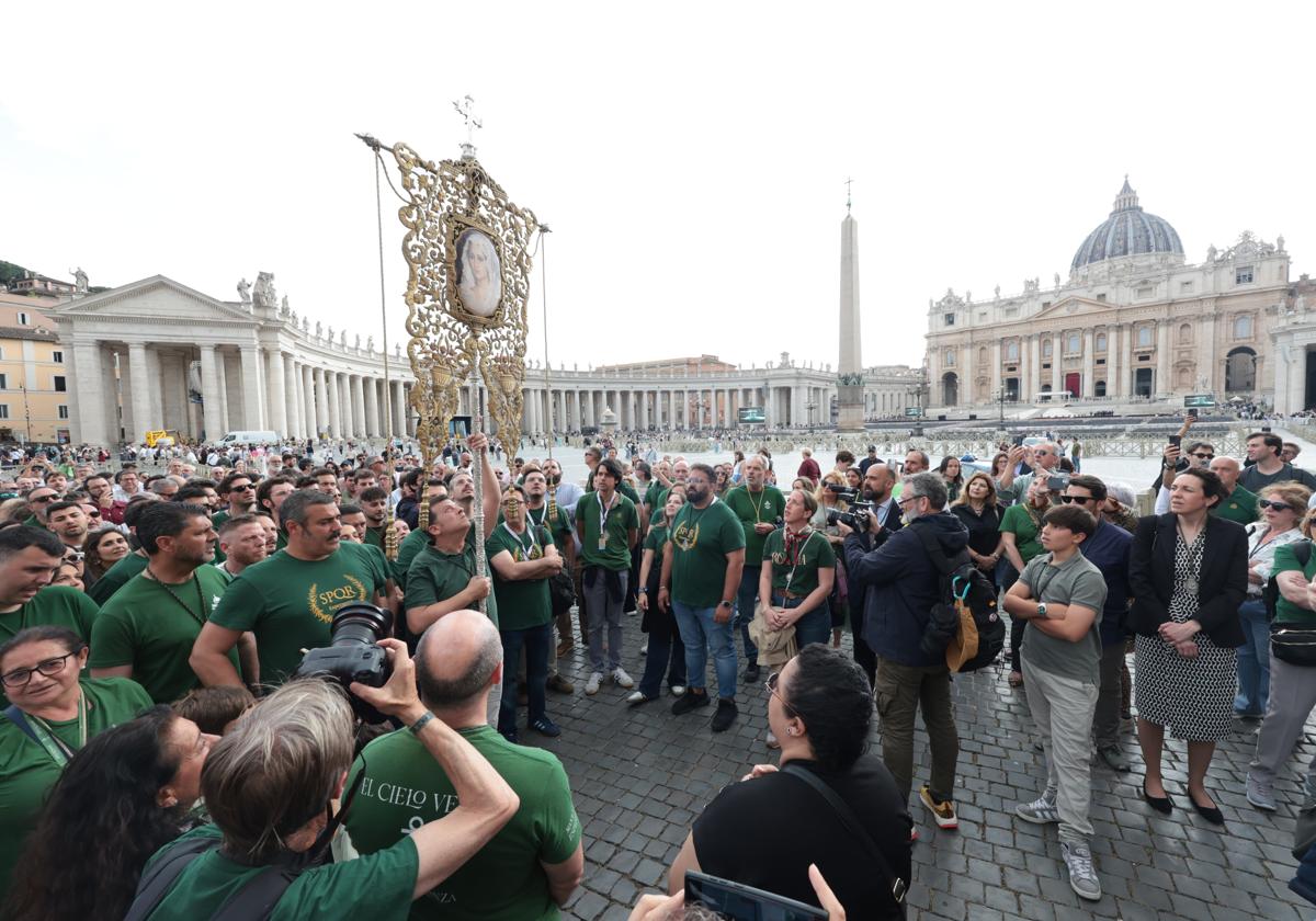 Una de las estampas que dejó la peregrinación esperancista en el Vaticano.