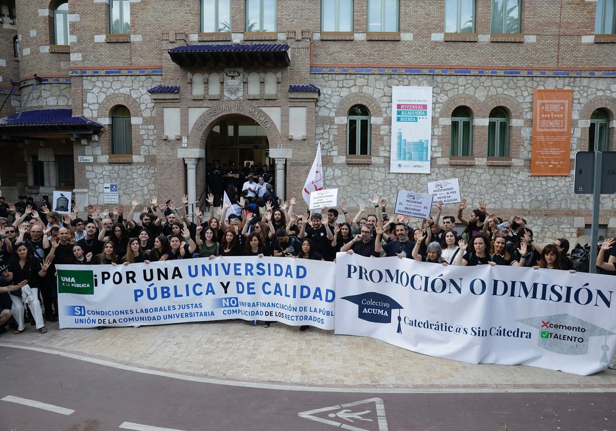 Nueva protesta contra los recortes económicos en la UMA