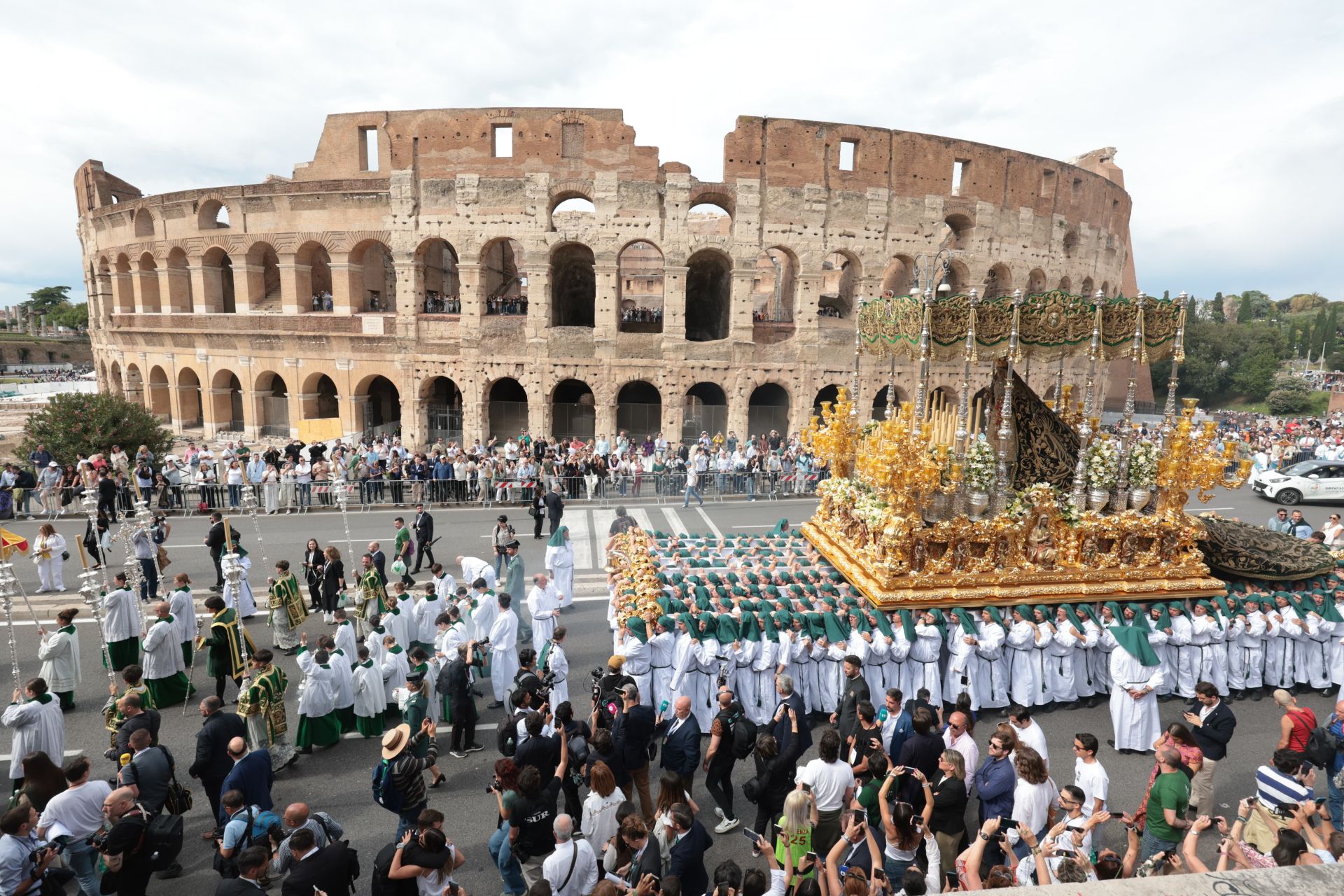 La Gran Procesión de la Esperanza en Roma, en imágenes