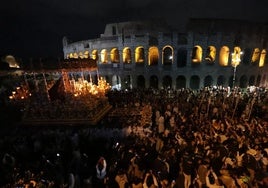 Directo | La Esperanza se encierra y se despide de Roma tras la Gran Procesión