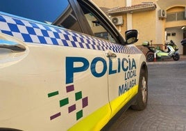 Un conductor kamikaze, drogado y buscado por maltrato intenta atropellar a los policías en Cruz del Humilladero