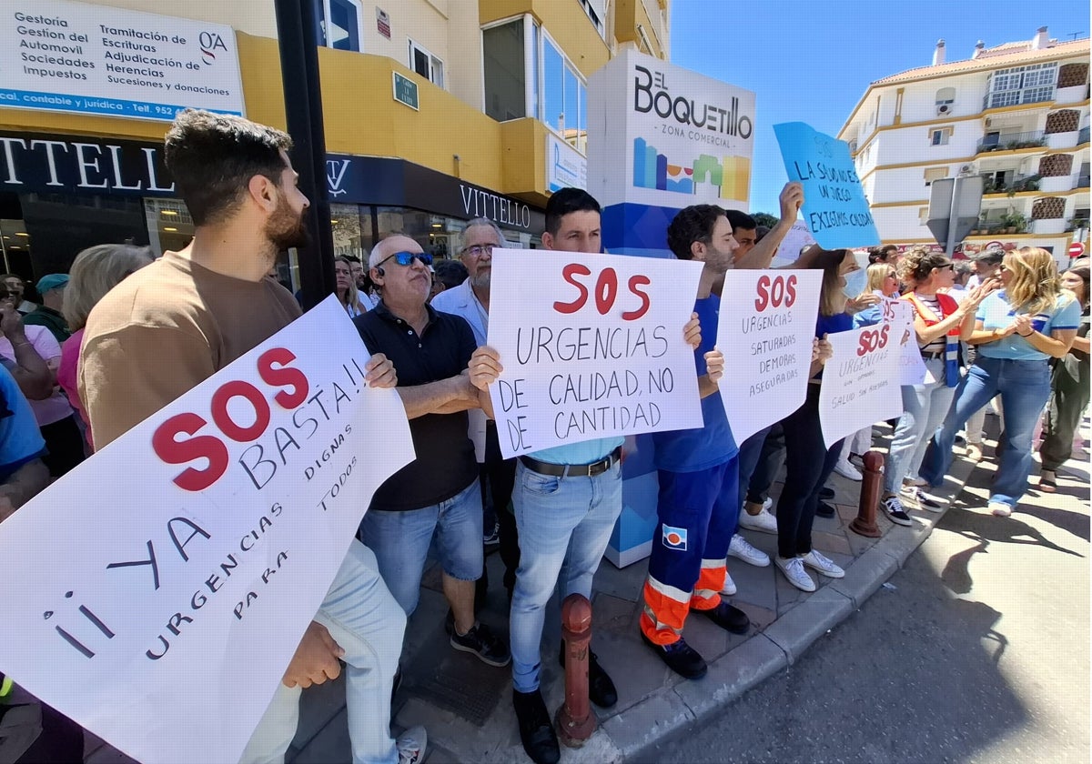 Trabajadores de Urgencias de Las Lagunas durante la protesta.
