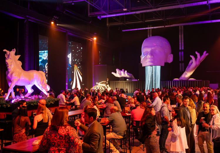 El público descubrió las espectaculares instalaciones de SOHRLIN Andalucía.