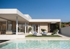 El auge de las ventas de las villas de lujo continúa en Marbella, Benahavís y Estepona.