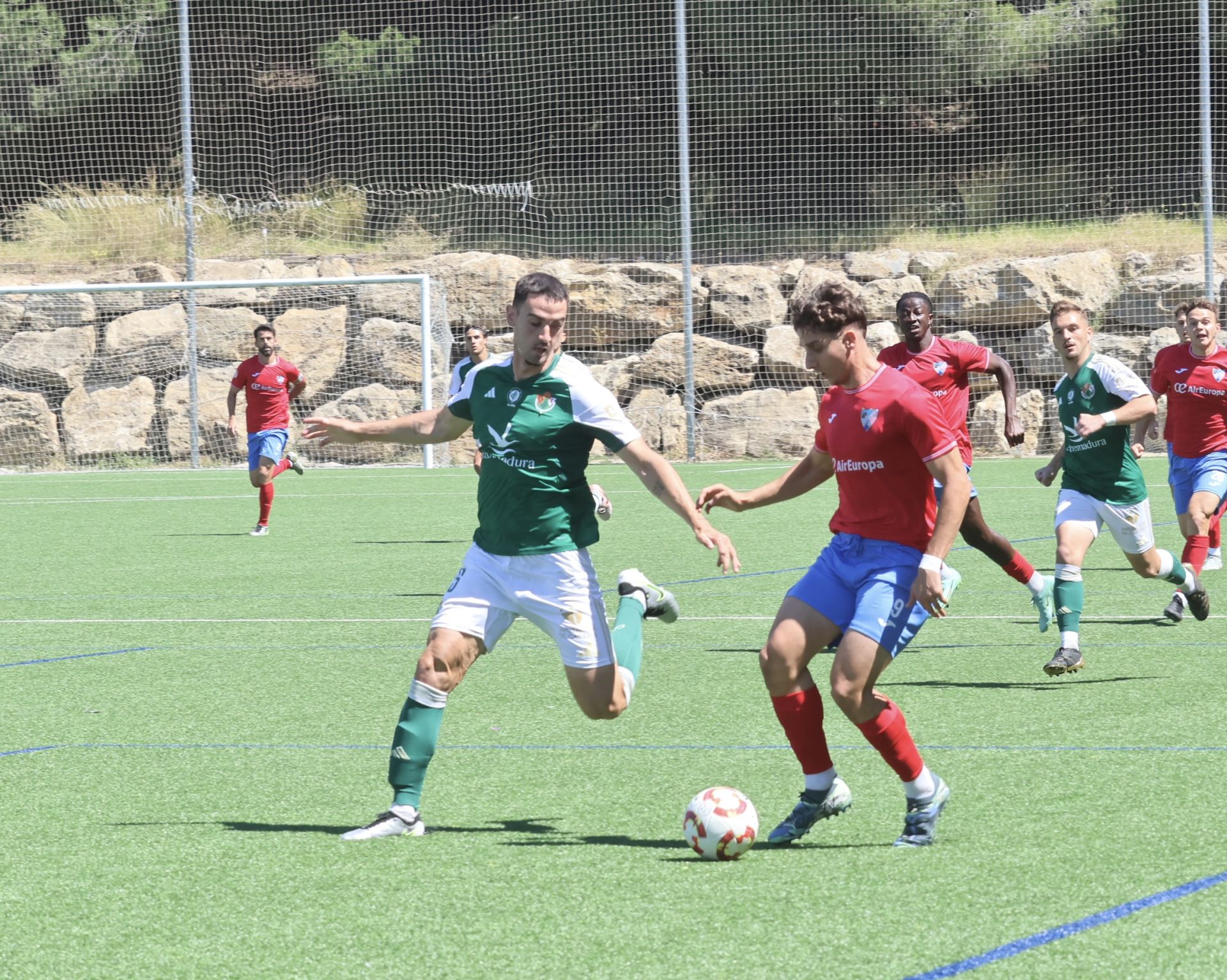 Los últimos minutos del Estepona ante el Cacereño, en imágenes
