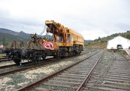 Situación actual de las vías del tren a su paso por Ronda, con las vías sin electrificar.