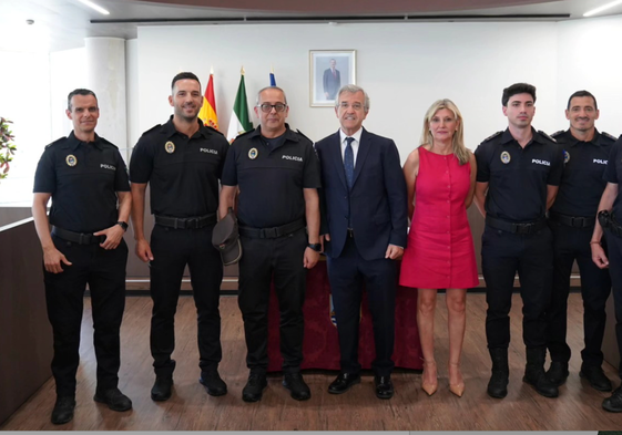Toma de posesión de los 4 nuevos policías locales el pasado 20 de mayo en el Ayuntamiento.