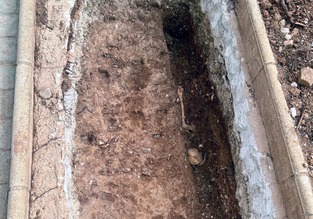 Exhumación en Campillos: el Ayuntamiento confirma cuándo comenzarán los trabajos en la fosa común