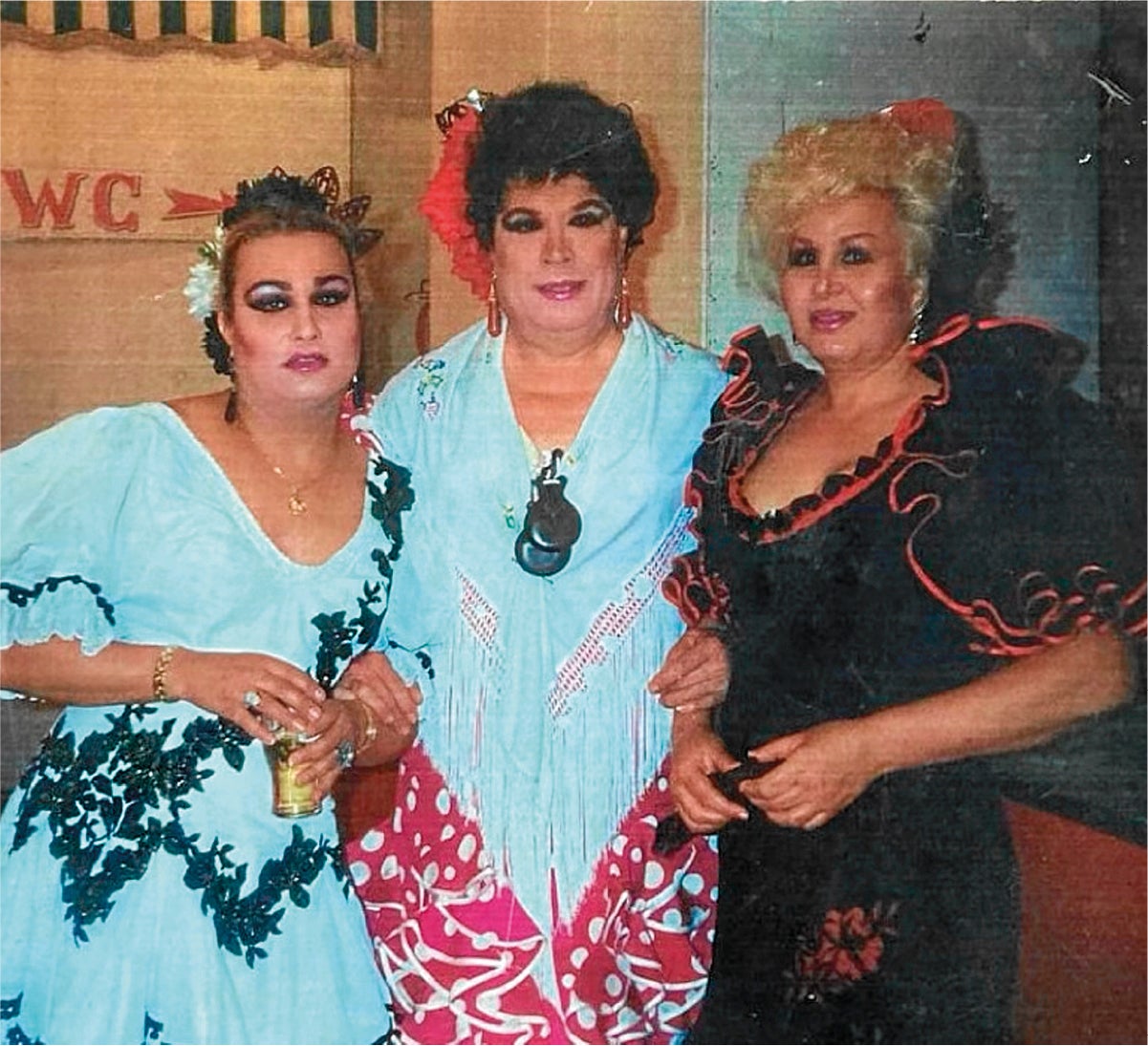 La Soraya, La Esmeralda de Sevilla y Candela García en la Feria de Sevilla a principios de los 2000.