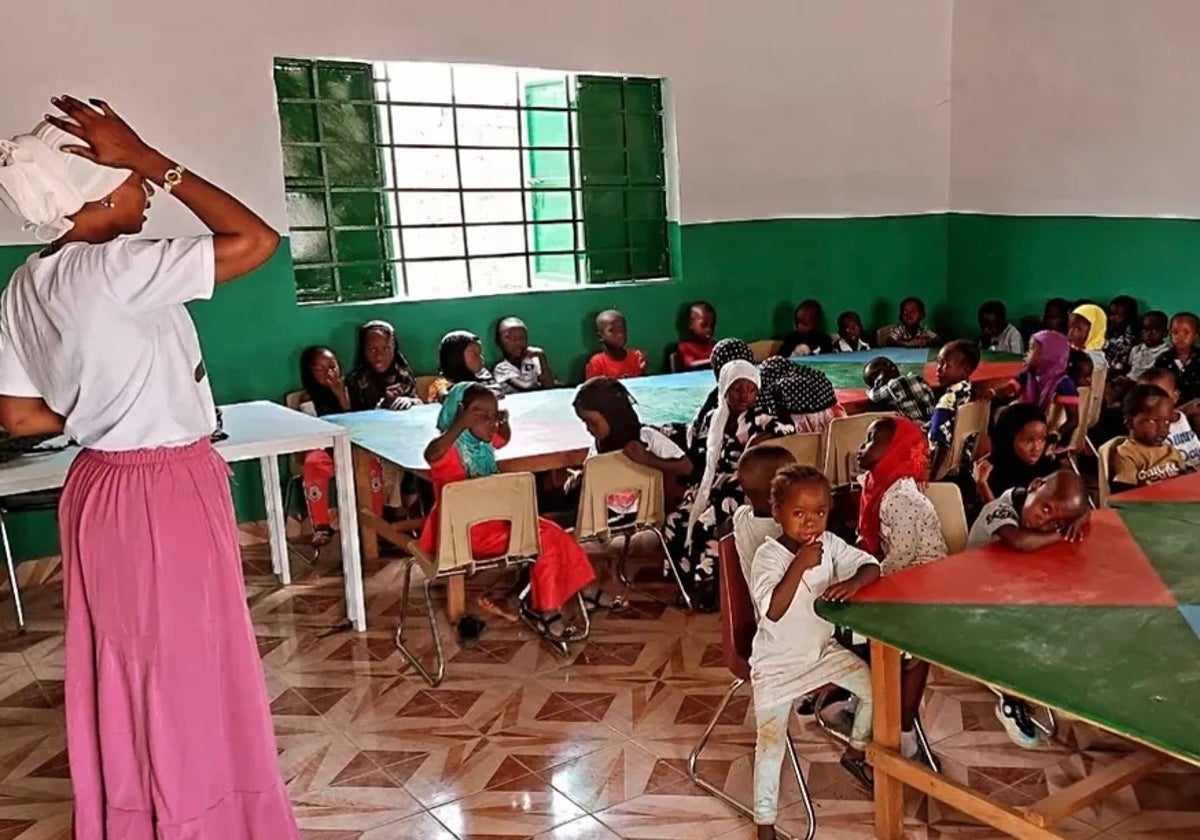 La ONG Mol Beh Taa de Casares crea una escuela infantil en Gambia