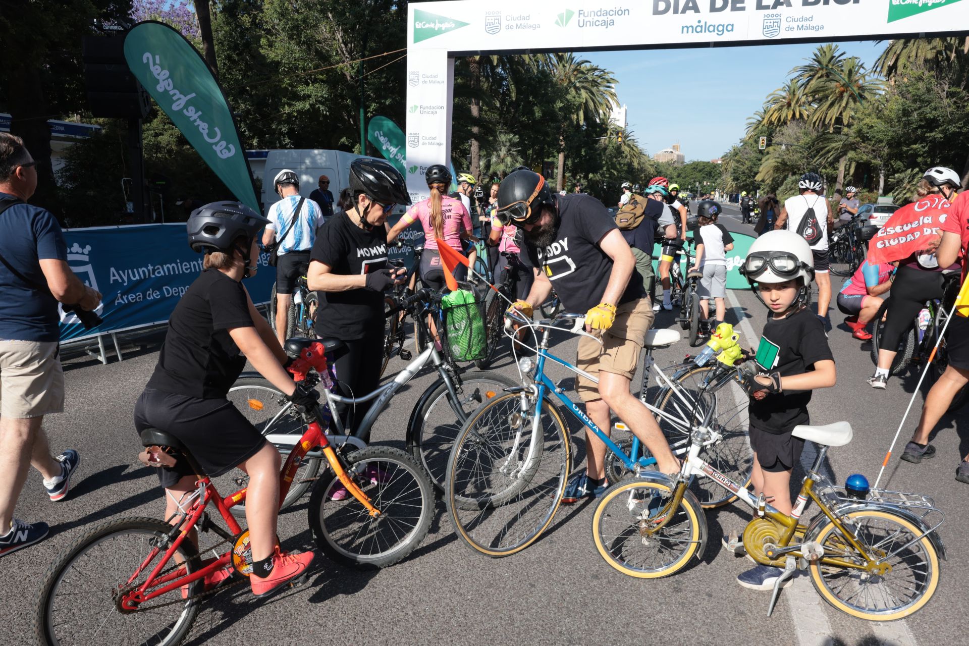 El XVIII Día de la Bici Ciudad de Málaga, en imágenes