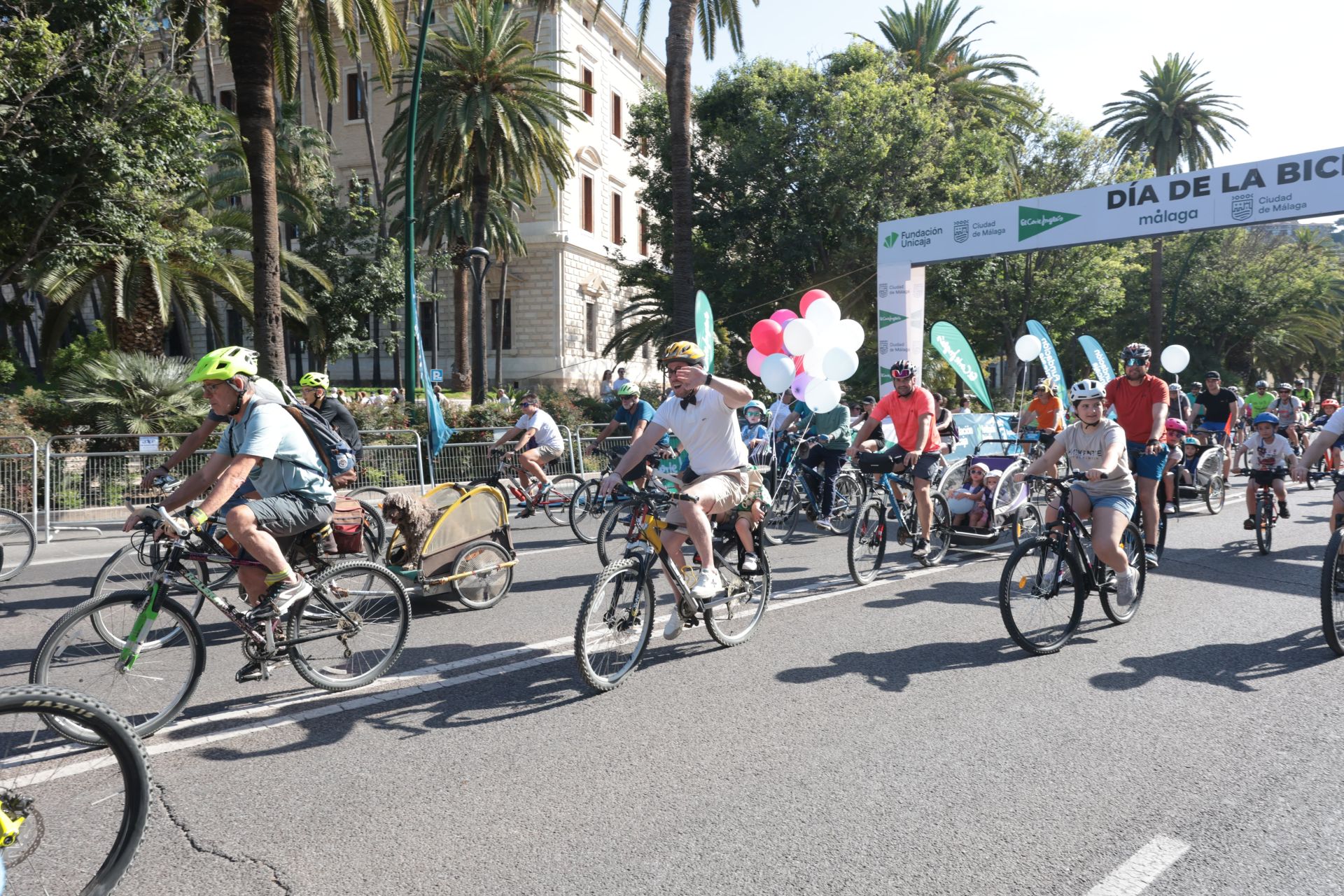 El XVIII Día de la Bici Ciudad de Málaga, en imágenes