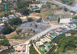 Imagen de la zona donde se ha declarado el fuego, en el límite entre Nerja y Frigiliana.
