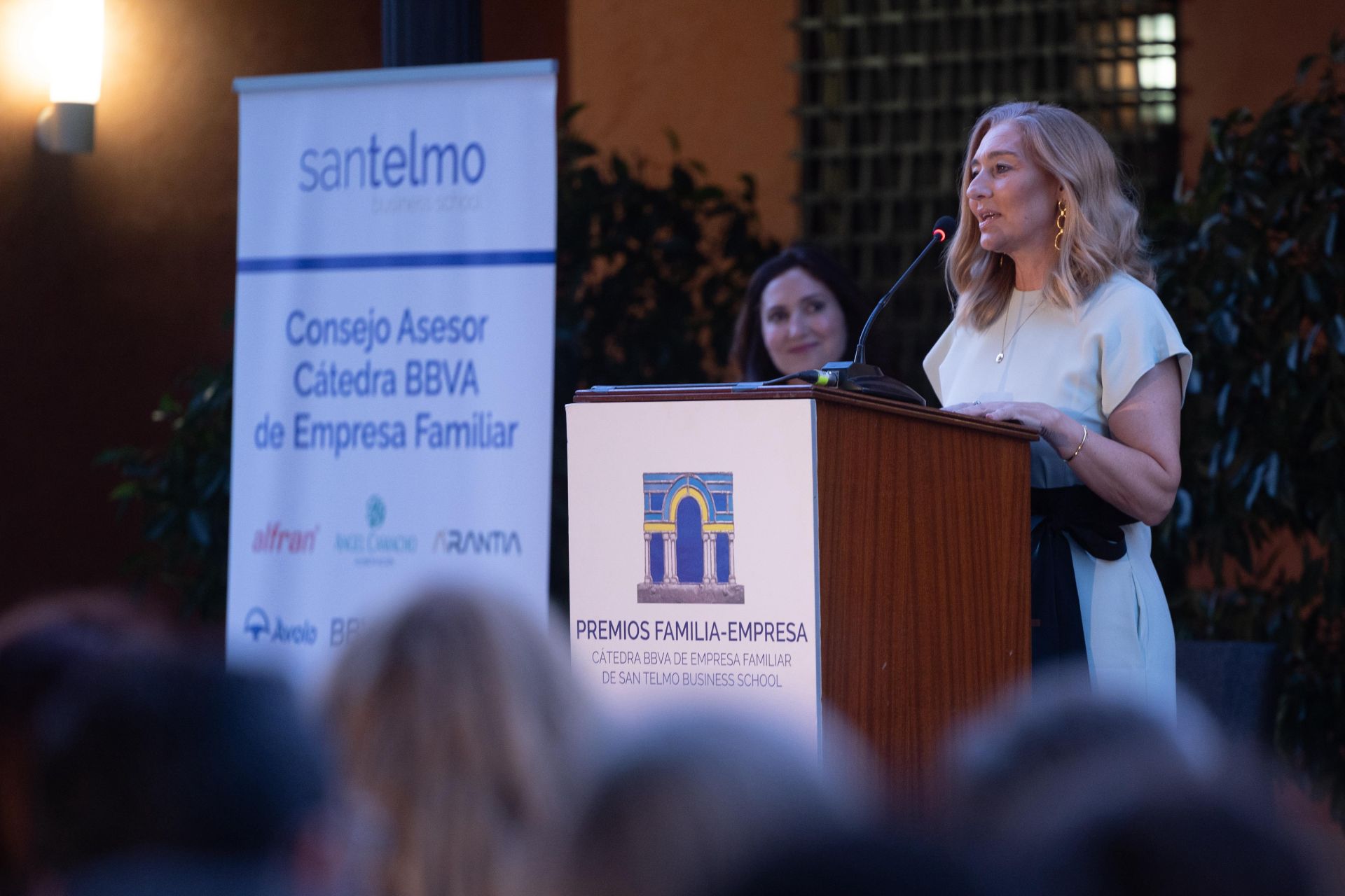 Entrega de los Premios Familia Empresa - Cátedra BBVA de Empresa Familiar de San Telmo Business School, en imágenes