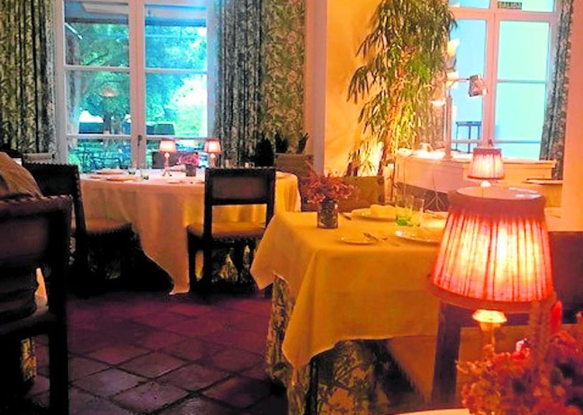 Imagen secundaria 1 - El jardín de Lutz en Casares: Una cocina de precisión