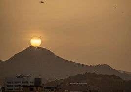 Imagen de archivo de polvo en suspensión en Málaga.